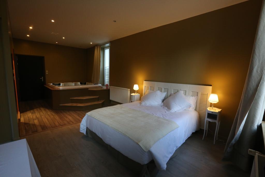 Hotel La Font Vineuse & Spa Saint-Pierre-d'Argencon Phòng bức ảnh