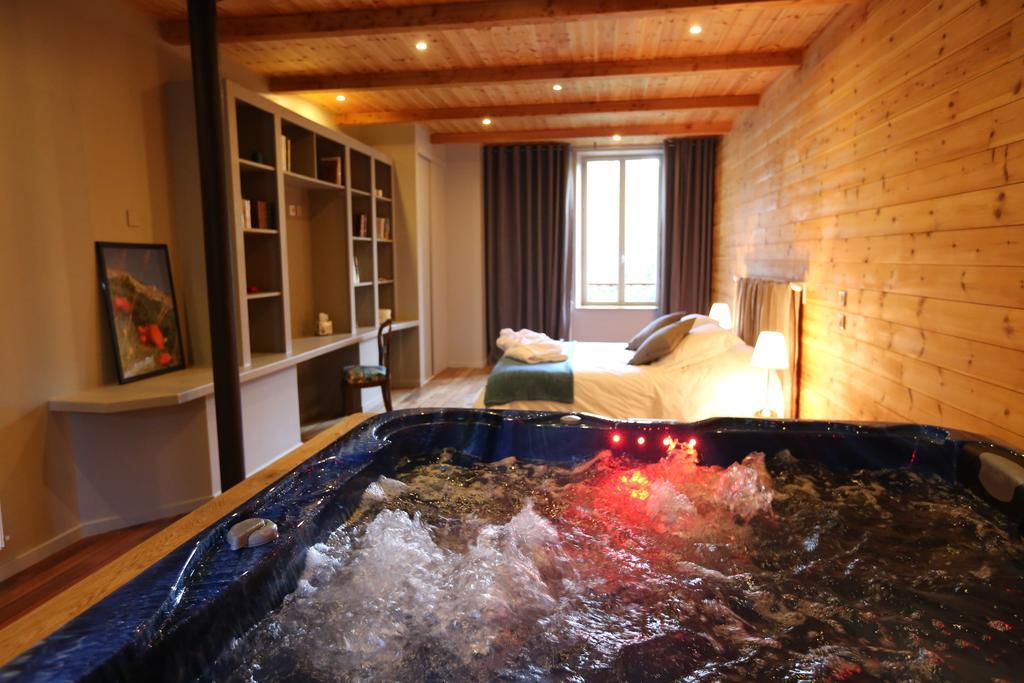 Hotel La Font Vineuse & Spa Saint-Pierre-d'Argencon Phòng bức ảnh